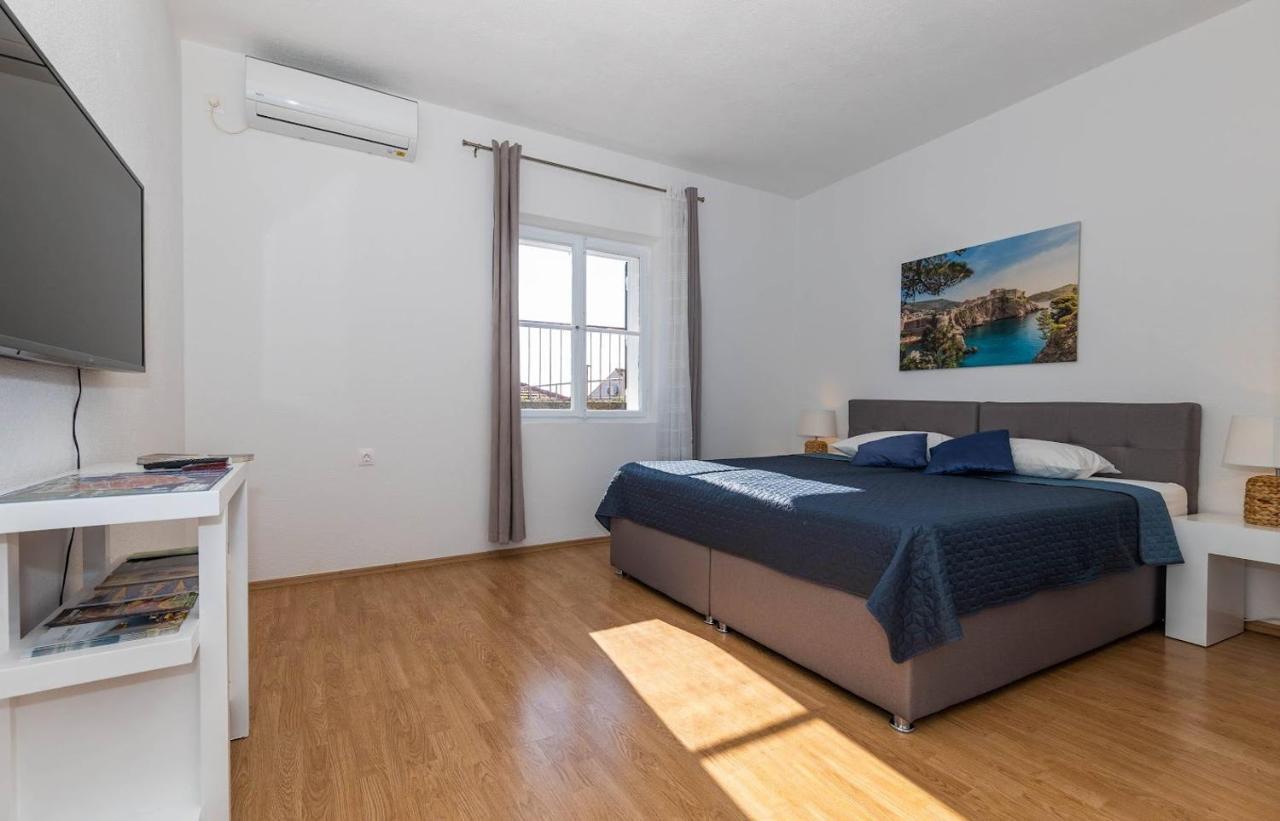 Wanderlust Apartments ดูบรอฟนิก ภายนอก รูปภาพ