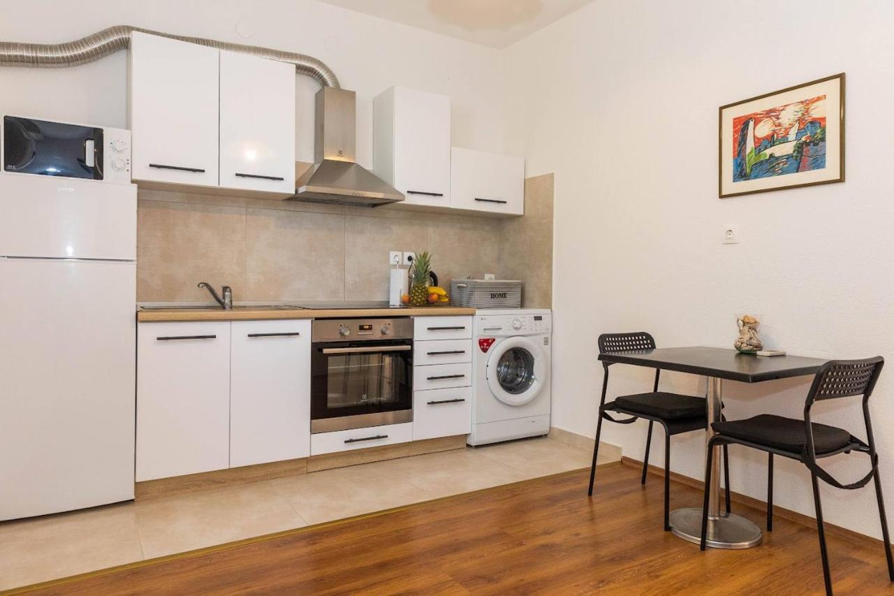 Wanderlust Apartments ดูบรอฟนิก ภายนอก รูปภาพ